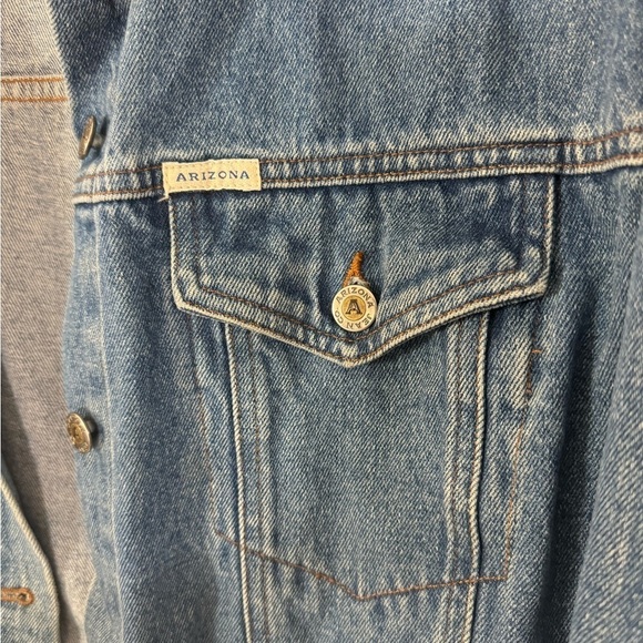 VINTAGE Arizona Jean Jacket Oversized Medium Wash Size Large - Picture 3 of 10